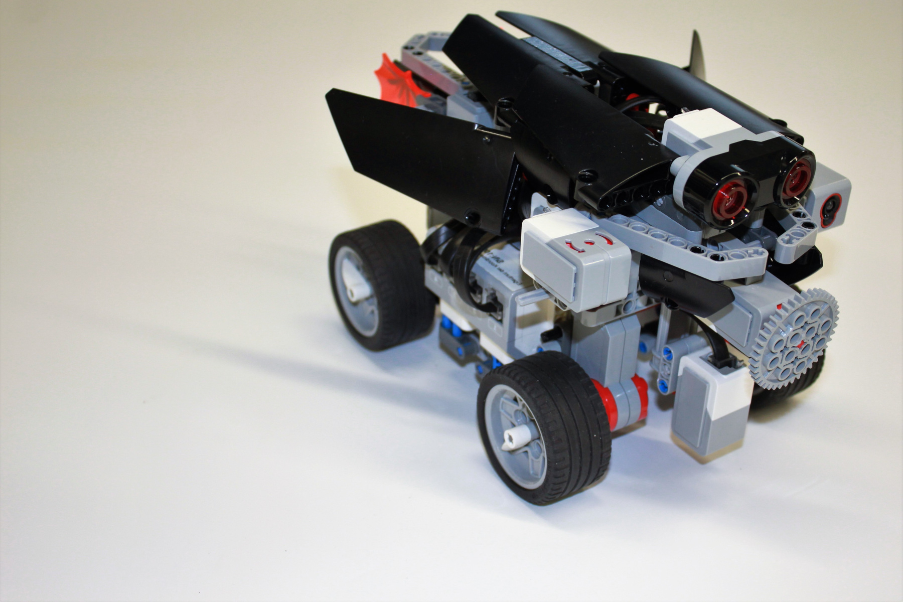 LEGO Mindstorms EV3 - 3rd Generation, CC-BY-SA 4.0